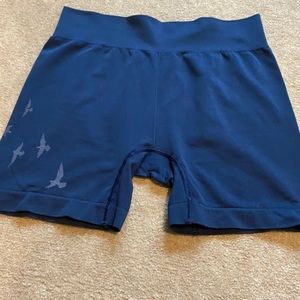 Oiselle shorts size medium